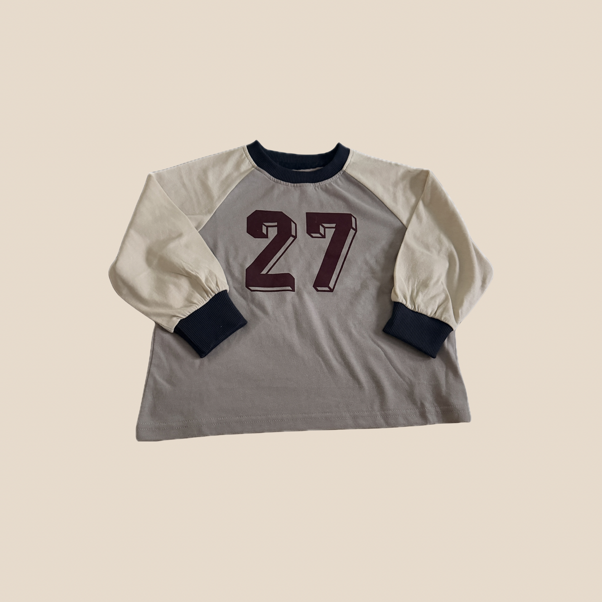 Longsleeve "27" - Beige